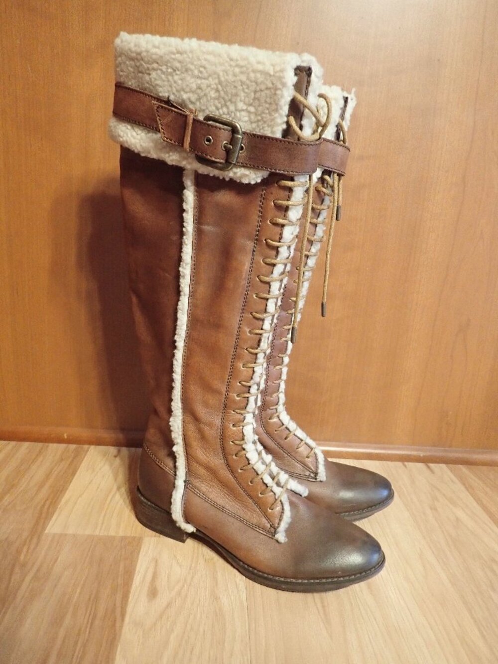 Arturo Chiang Knee High Leather Boots W/Buckle and Zipper Lace Up Sherpa Sz 8.5